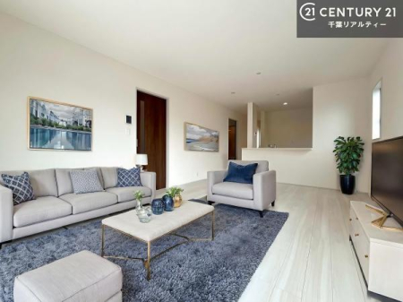 rO ydlzƋCGp[XłBSnǂrO͉ƑRƏW܂܂BƑcR̎ԂłBƑƁAw[Ԃ߂łˁB邭JIȋԂłB