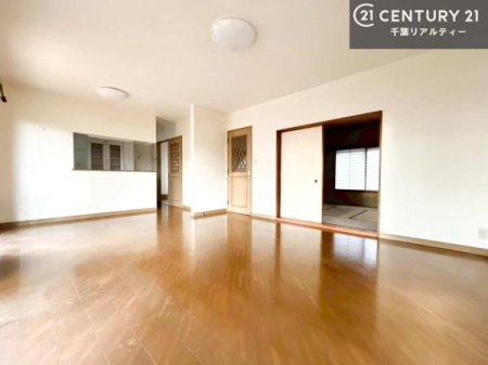 rO SnǂrO͉ƑRƏW܂܂BƑcR̎ԂłBƑƁAw[Ԃ߂łˁB