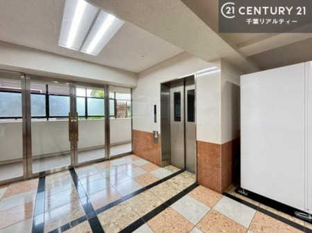 ̑p Gx[^[̃}VŁAdוxr[J[̈ړKB̐X[YɂȂ܂B