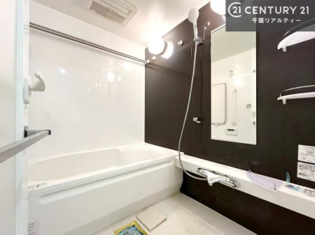  l͋̕C̃oX[́AVbNȃfUCŃoX^C[I
d撣Ă邲JɂD݂̓̓܂āAył݂Ă͂ł傤H