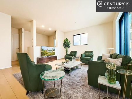 rO ƋCGp[XłBĴLXLDKI\t@[_CjOe[uuĂɂȂȂ̂ŉKɉ߂܂IR~jP[V₷rOłI