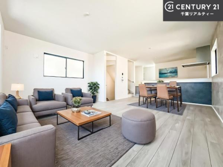 rO ƋCGp[XłB؂ȉƑW܂邩炱LDKɂ͂肽B
qCɏ΂Ȃ瑖ĂpuLƂɂėǂvƎvuԂłB