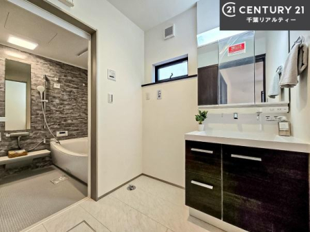 ʑEʏ Oʋdl̐ʏ́AgȂ݂₷I͎[ɂȂĂ܂BhC[₨ϓЕt̂ŐʑXbLƌ邱Ƃo܂I