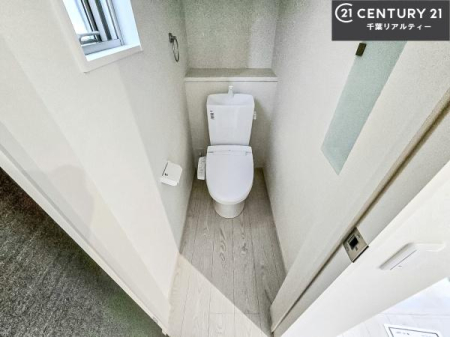 gC 1E2KɃgC܂I̖Zԑт҂ɂ݂łˁBƂ̂gCłꂪ₷łI