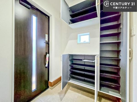  V[Y{bNXtȂ̂ŁAւЕt|₷łI
XbLւŌ˂JuԁÂSnԂo}Ă܂B

