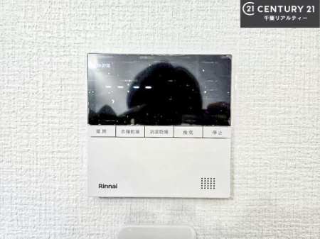 ̑ g[tĂ閣͓IȎdlłI~̓q[gVbN̗\hɂg܂B
J̓ł󕨂̂ŁA󕨂ߍ݂ɂI