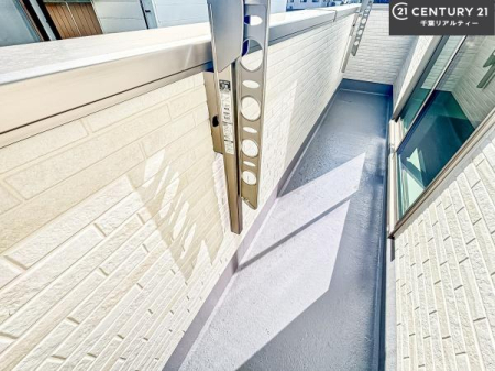 oRj[ zǍDȃoRj[łIꂽɂ͐nJIȎԂy߂܂B
̂󕨂؂ɊƂł܂I