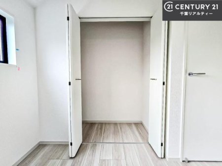 [ e[tI}ȂqlqĂU炩TbƕЕt܂ĨXy[X܂Ƃ肠邨o邱Ƃo܂I