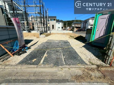 ԏ ԃXy[X2䕪܂IZJhJ[͂AoCN⎩]ԂȂǂuꏊɍ܂B