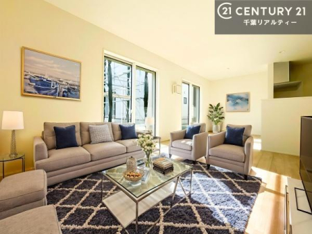 rO ƋCGp[XłBSnǂrO͉ƑRƏW܂܂BƑcR̎ԂłBƑƁAw[Ԃ߂łˁB邭JIȋԂłB