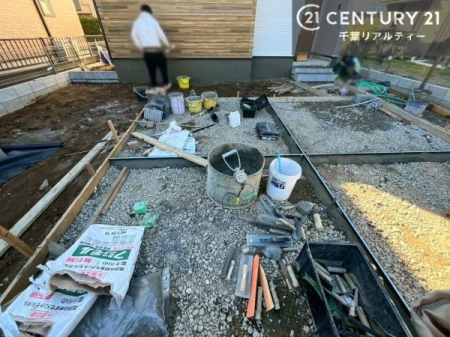 ԏ ԃXy[X3䕪܂IiIvVjZJhJ[͂AoCN⎩]ԂȂǂuꏊɍ܂B