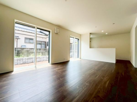 dlʐ^(rOj SnǂrO͉ƑRƏW܂܂BƑcR̎ԂłBƑƁAw[Ԃ߂łˁB邭JIȋԂłBidlj