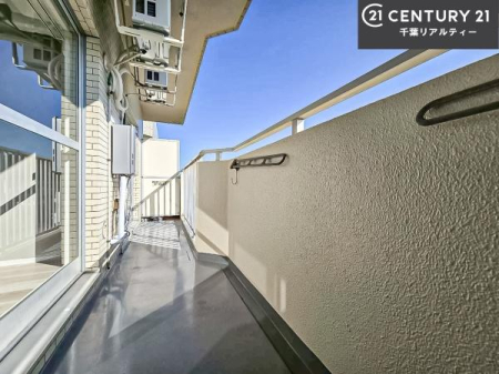 oRj[ zǍDȃoRj[łIꂽɂ͐nJIȎԂy߂܂B
̂󕨂؂ɊƂł܂I