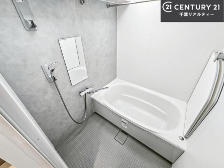  l͋̕C̃oX[́AVbNȃfUCŃoX^C[I
d撣Ă邲JɂD݂̓̓܂āAył݂Ă͂ł傤H