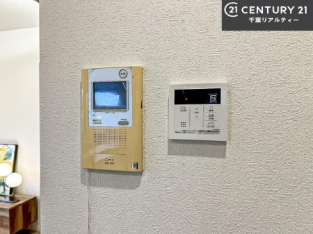 ̑ TVj^[tC^[złql̂ԒȂǂSłˁB
{^ЂƂłC̏ƂƂ̂II[goXB