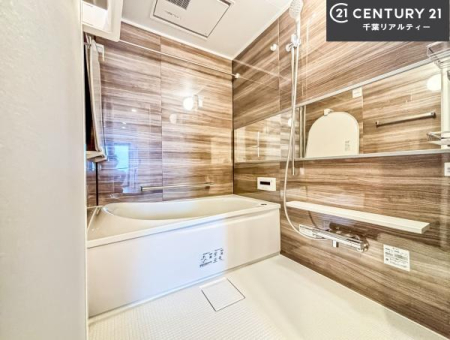  l͋̕C̃oX[́AoĂăoX^C[I
d撣Ă邲JɂD݂̓̓܂āAył݂Ă͂ł傤H