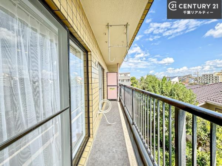 oRj[ zǍDȃoRj[łIꂽɂ͐nJIȎԂy߂܂B