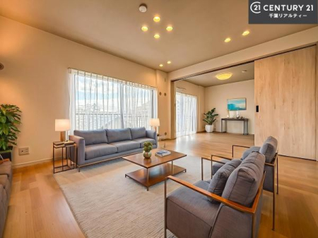 rO ƋCGp[XłBĴLXLDKI\t@[_CjOe[uuĂɂȂȂ̂ŉKɉ߂܂IR~jP[V₷rOłI