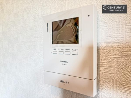 ̑ TVj^[tC^[złql̂ԒȂǂSłˁB