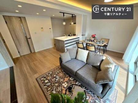 rO SnǂrO͉ƑRƏW܂܂BƑcR̎ԂłBƑƁAw[Ԃ߂łˁB