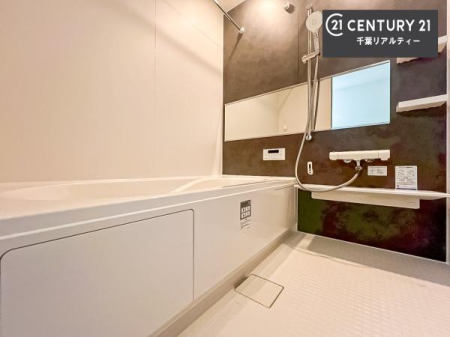  LXoXň̔tbVBL΂̂ŁAɂƐZ܂ˁI炩ȐŐ݌vĂ났̂ЂƎLӋ`ɖ킦oX[łB