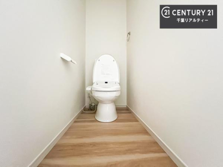 gC 1E2KɃgC܂I̖Zԑт҂ɂ݂łˁBƂ̂gCłꂪ₷łI