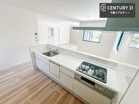 Lb` Ƃ₷VXeLb`łI[tĂ̂ŁAXy[XɕuȂčςނ̂ŁALXgāAKɍƂł܂I