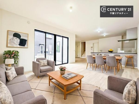 rO ƋCGp[XłBSnǂrO͉ƑRƏW܂܂BƑcR̎ԂłBƑƁAw[Ԃ߂łˁB邭JIȋԂłB