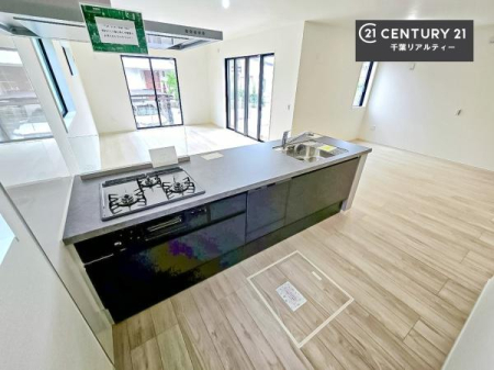 Lb` lC̑ΖʎVXeLb`̗pĂ܂IƑ̃R~jP[VRƑ݌vłB
qlɂڂ͂̂ŊłˁB[͂܂I