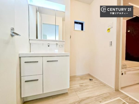 ʑEʏ Oʋdl̐ʏ́AgȂ݂₷I͎[ɂȂĂ܂BhC[₨ϓЕt̂ŐʑXbLƌ邱Ƃo܂I