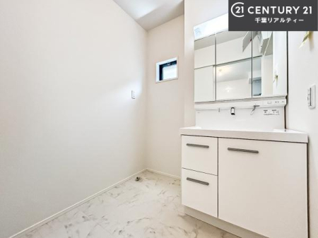 ʑEʏ Oʋdl̐ʏ́AgȂ݂₷I͎[ɂȂĂ܂BhC[₨ϓЕt̂ŐʑXbLƌ邱Ƃo܂I