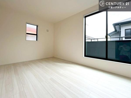 Q oRj[ɖʂĂmłB邭肪ACł܂INāAOɏoĔwLт[ċzǂ}邱ƂołˁI