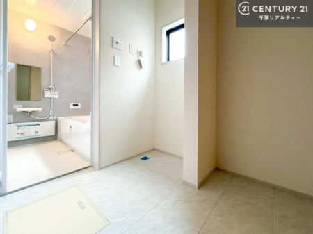 ʑEʏ uI@؂ɊǗł܂I
