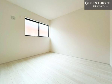 q |oȂ́Aql̂ƂĂSłI
[Xy[X[Ă̂ŎU炩TbƕЕt܂I