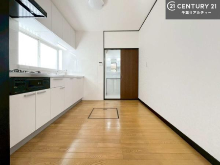 Lb` Ƃ肠钲Xy[XōƂ₷KȃLb`łI
qlƈꏏɂَqy߂LXXy[XłByԂɂȂ肻łˁI