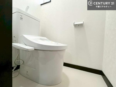 gC 1E2KɃgC܂I̖Zԑт҂ɂ݂łˁBƂ̂gCłꂪ₷łI