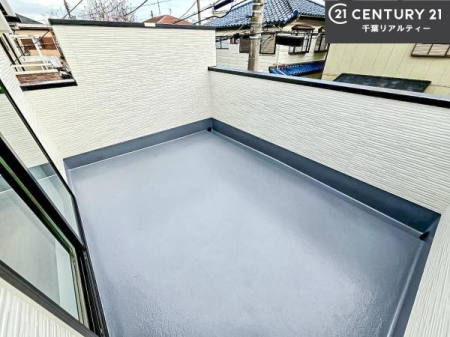 oRj[ zǍDȃoRj[łIꂽɂ͐nJIȎԂy߂܂B
