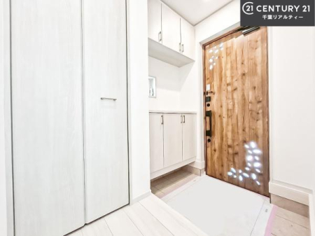  V[Y{bNXtȂ̂ŁAւЕt|₷łI
XbLւŌ˂JuԁÂSnԂo}Ă܂B