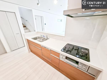 Lb` R͎Ôł̓isł܂B
OtłBXy[XLXĂ׍Ƃ₷Ig肪ǂVXeLb`łI