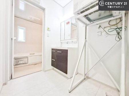 ʑEʏ ߗފ@EtIOʋdl̐ʏ́AgȂ݂₷I͎[ɂȂĂ܂BhC[₨ϓЕt̂ŐʑXbLƌ邱Ƃo܂I