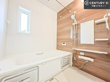  LXoXň̔tbVBL΂̂ŁAɂƐZ܂ˁI炩ȐŐ݌vĂ났̂ЂƎLӋ`ɖ킦oX[łB