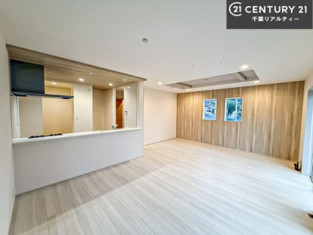 rO ĴLXLDKI\t@[_CjOe[uuĂɂȂȂ̂ŉKɉ߂܂IR~jP[V₷rOłI