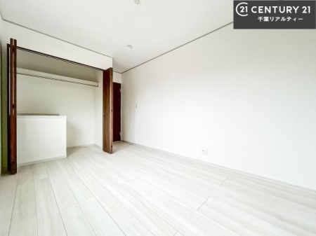 rOȊŐ m͎qQAFXƗprʂɗpł܂ˁB
[͂ՂȂ̂ŁALXC悭߂Ƃł܂B