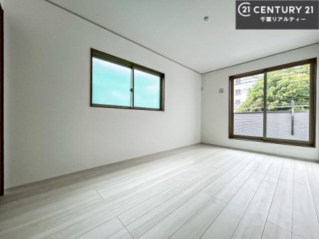 m oRj[ɖʂĂmłB邭肪ACł܂INāAOɏoĔwLт[ċzǂ}邱ƂołˁI