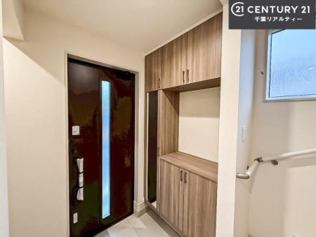  V[Y{bNXtȂ̂ŁAւЕt|₷łI
XbLւŌ˂JuԁÂSnԂo}Ă܂B
