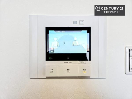 ̑ TVj^[tC^[złql̂ԒȂǂSłˁB
{^ЂƂłC̏ƂƂ̂II[goXB