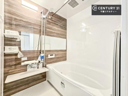  l͋̕C̃oX[́AVbNȃfUCŃoX^C[I
d撣Ă邲JɂD݂̓̓܂āAył݂Ă͂ł傤H