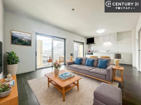 rO ƋCGp[XłBSnǂrO͉ƑRƏW܂܂BƑcR̎ԂłBƑƁAw[Ԃ߂łˁB邭JIȋԂłB