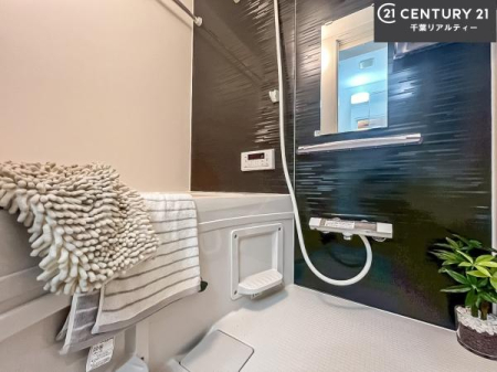  l͋̕C̃oX[́AoĂăoX^C[I
d撣Ă邲JɂD݂̓̓܂āAył݂Ă͂ł傤H