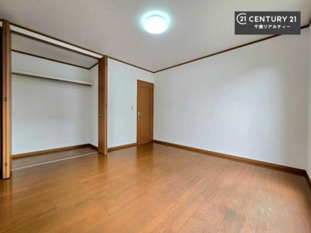 q |oȂ́Aql̂ƂĂSłI
[Xy[X[Ă̂ŎU炩TbƕЕt܂I